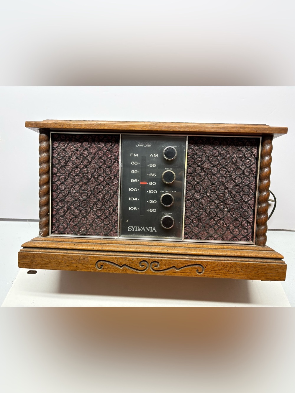 Vintage Sylvania BT-355P solid state AM/FM Radio Wood transistor early 1970's
